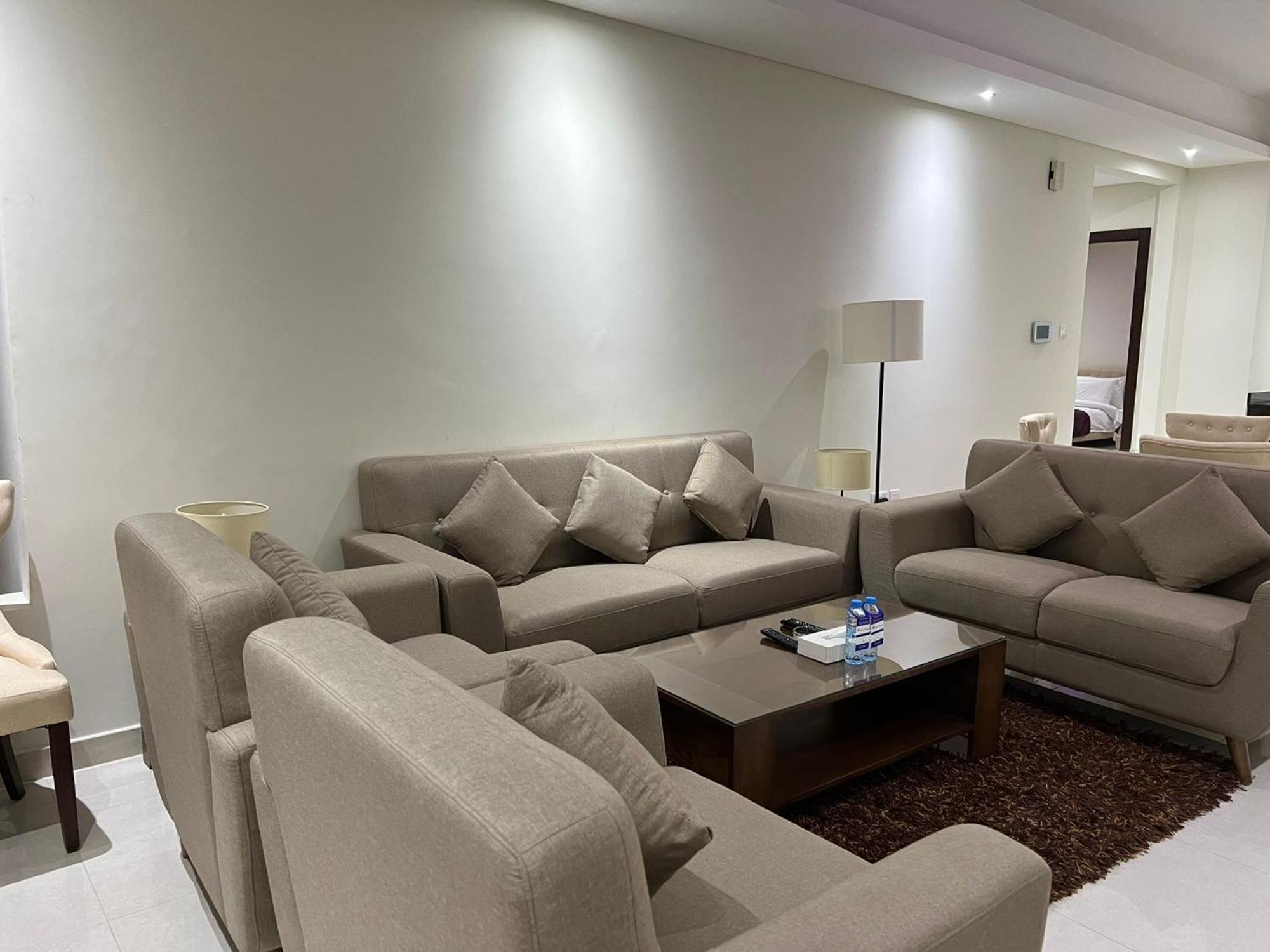 麦纳麦Sirius Tower公寓式酒店 外观 照片