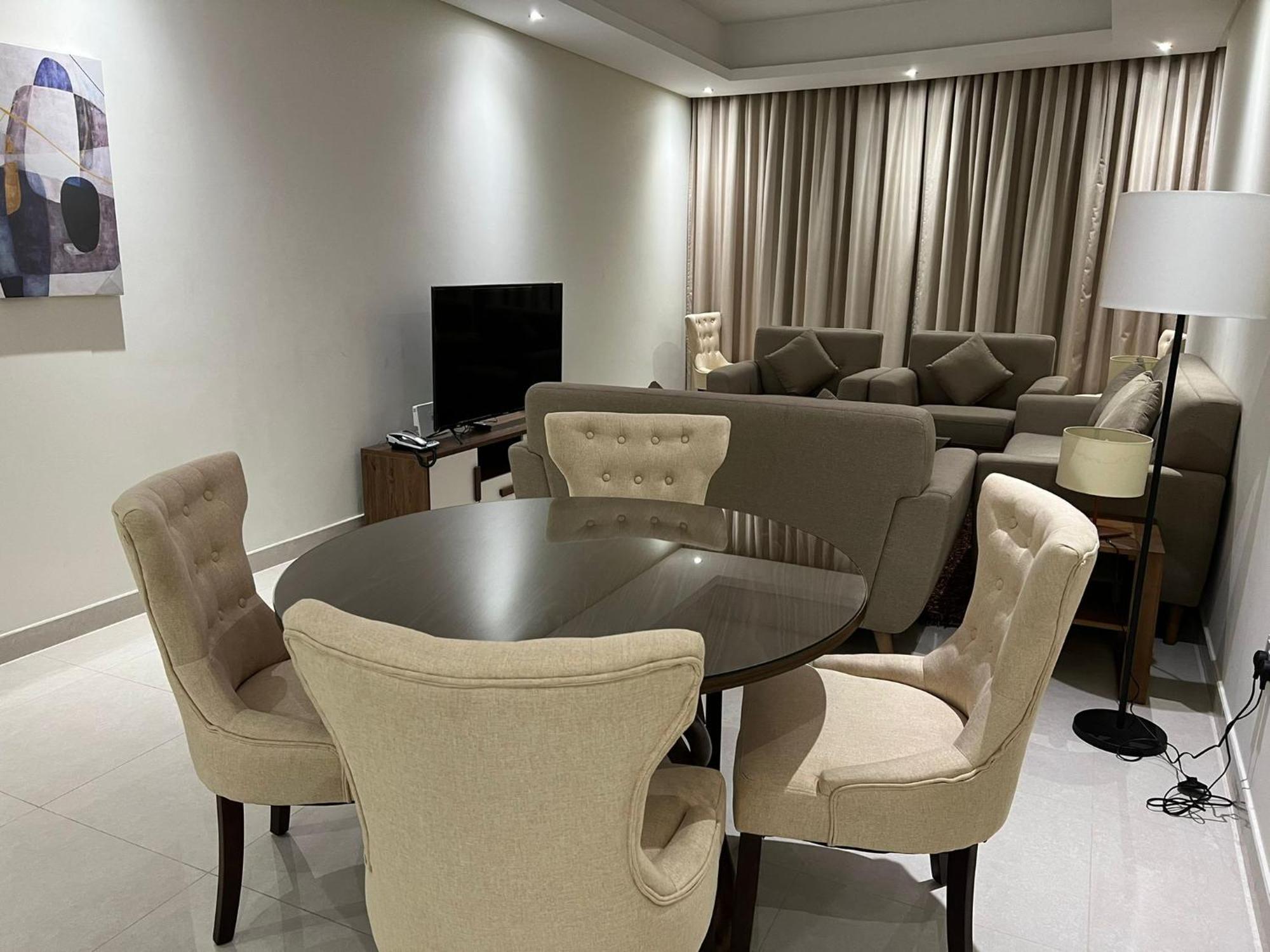 麦纳麦Sirius Tower公寓式酒店 外观 照片
